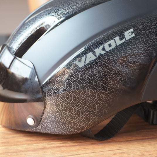 Vakole Integrally Molded Bicycle Helmet with Magnetic Goggles