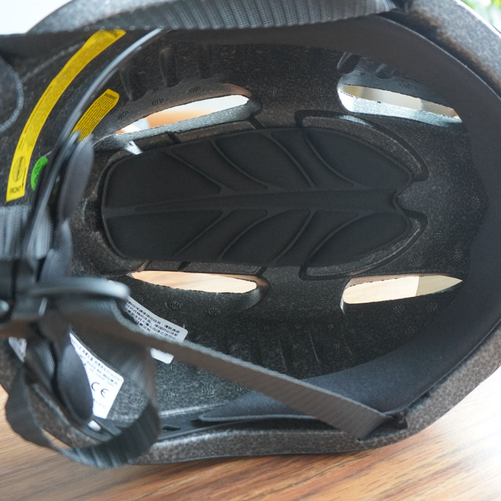 Vakole Casco da Bicicletta Modellato Integralmente con Occhiali Magnetici