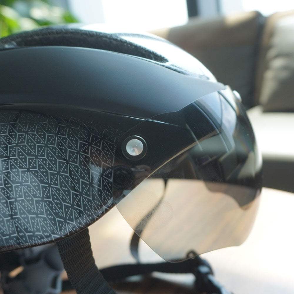 bike helmet with detachable magnetic visor shield goggles Vakole Integrally Molded Bicycle Helmet with Magnetic Goggles